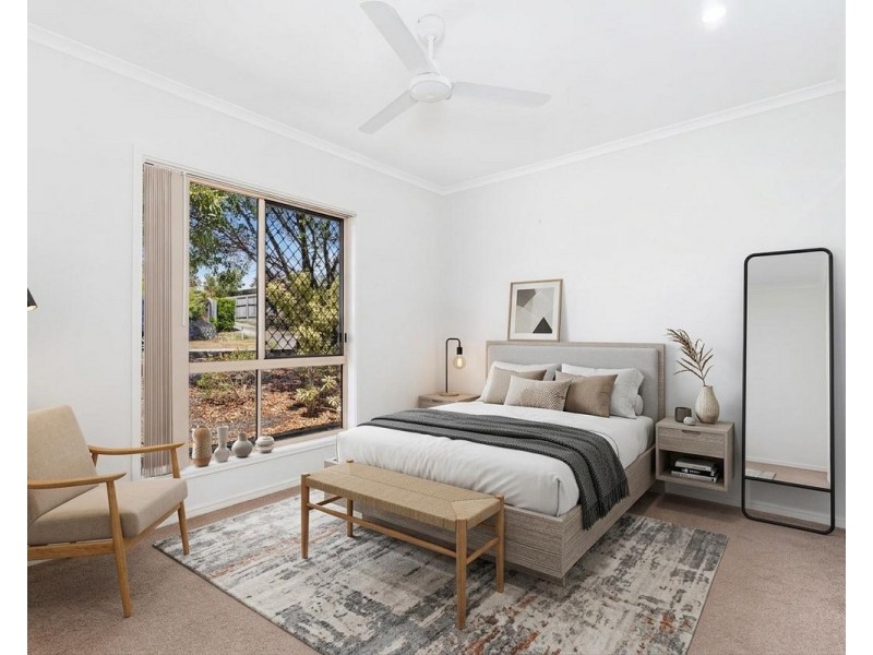 4 Bentley Way, Urraween QLD 4655