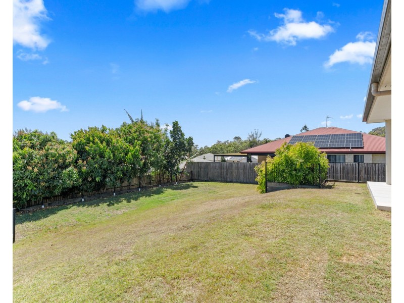 4 Bentley Way, Urraween QLD 4655