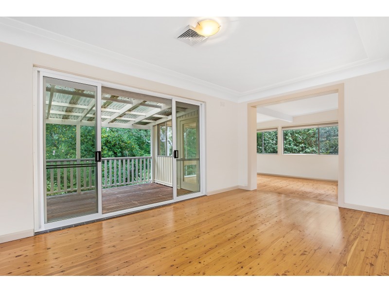 19 Valleyview Crescent, Greenwich NSW 2065