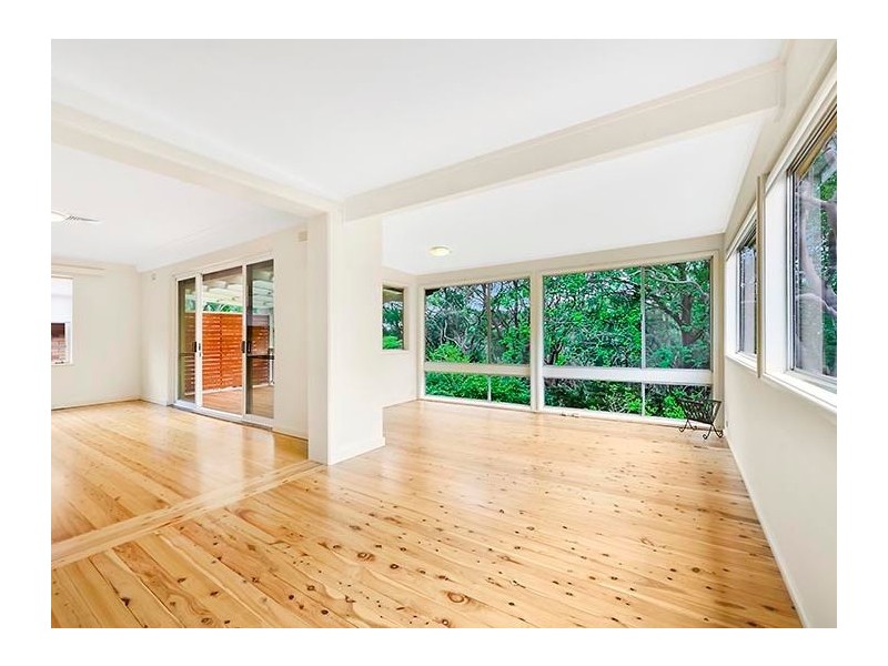 19 Valleyview Crescent, Greenwich NSW 2065