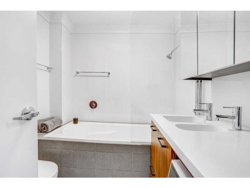 2/26-28 Lower Fort Street, Sydney NSW 2000