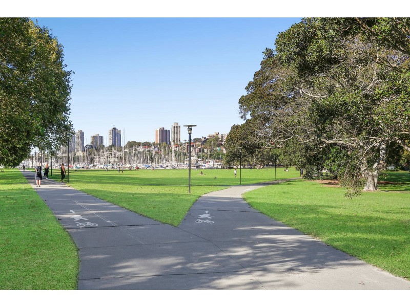 1111/12 Neild Avenue, Darlinghurst NSW 2010