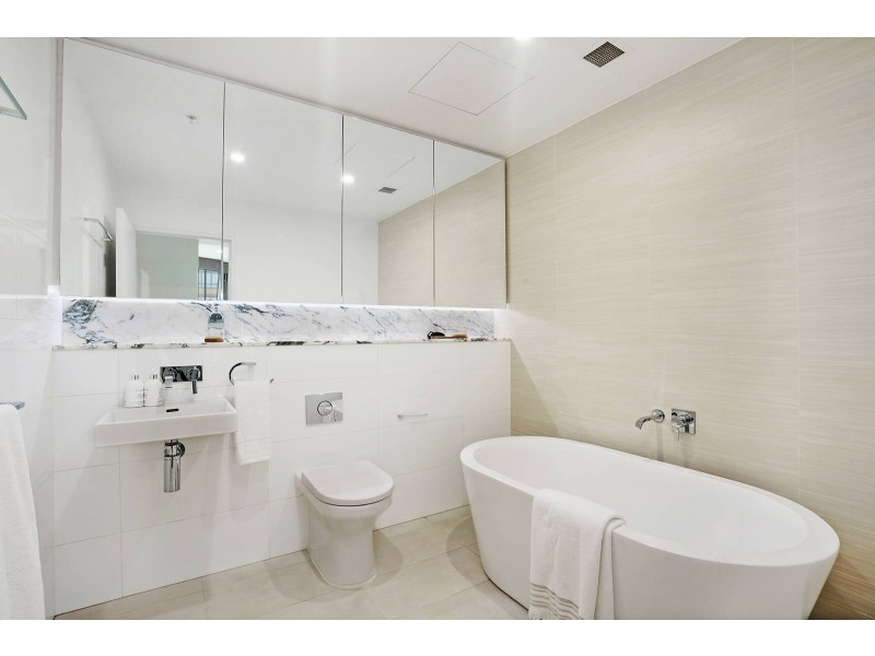 Penthouse 2201/11 Alberta Street, Sydney NSW 2000