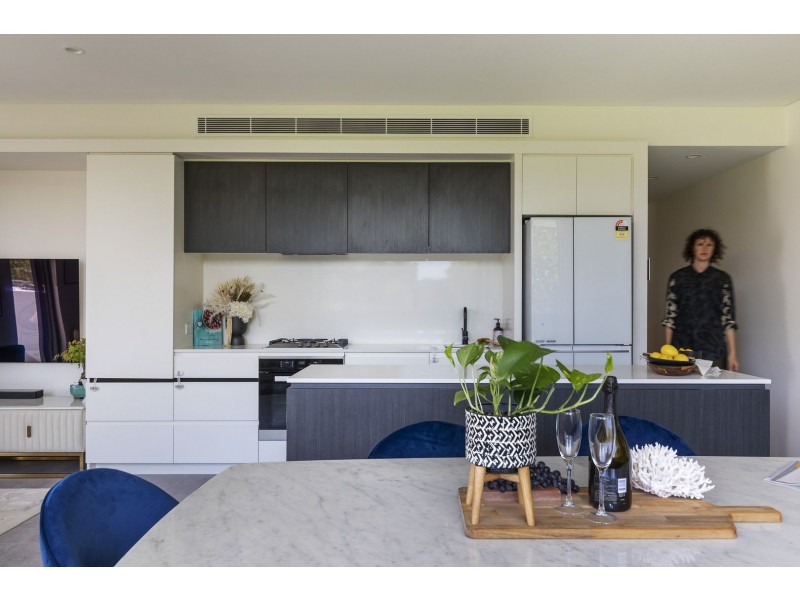 503/2F Wentworth Park Road, Glebe NSW 2037
