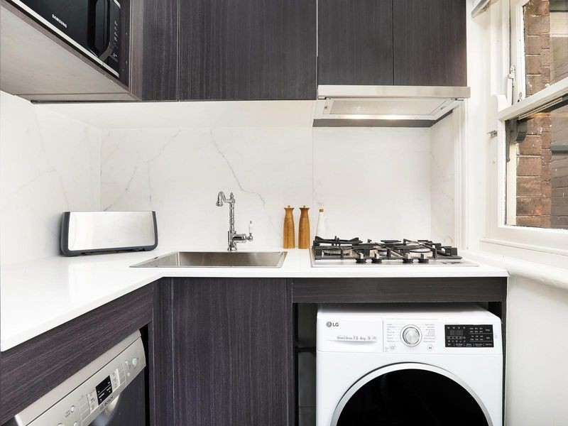 33A Dalgety Road, Sydney NSW 2000