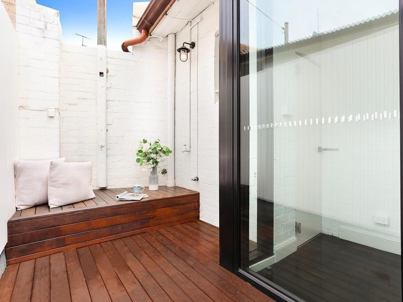 33A Dalgety Road, Sydney NSW 2000