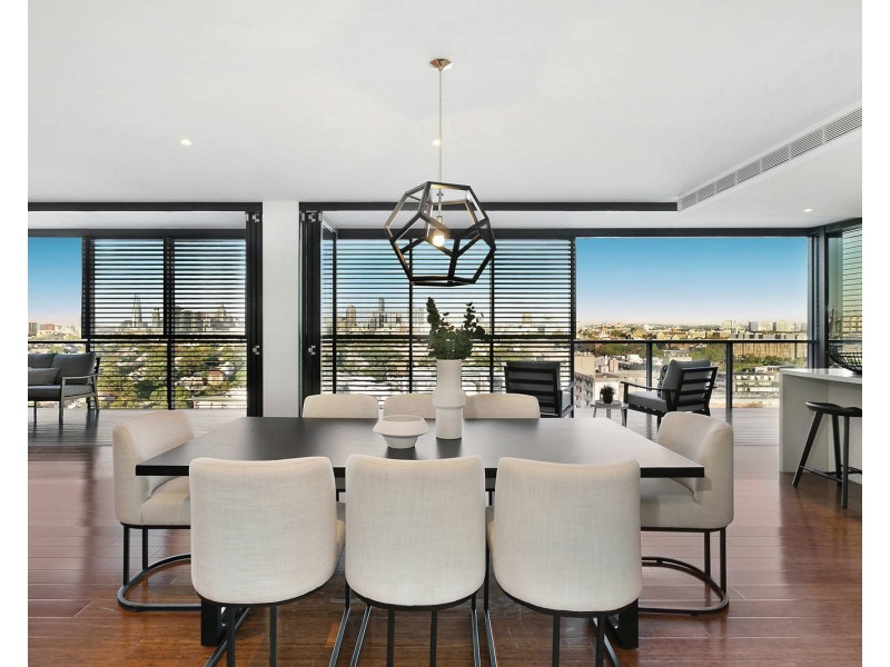 Penthouse 1603/1 Sterling Circuit, Camperdown NSW 2050