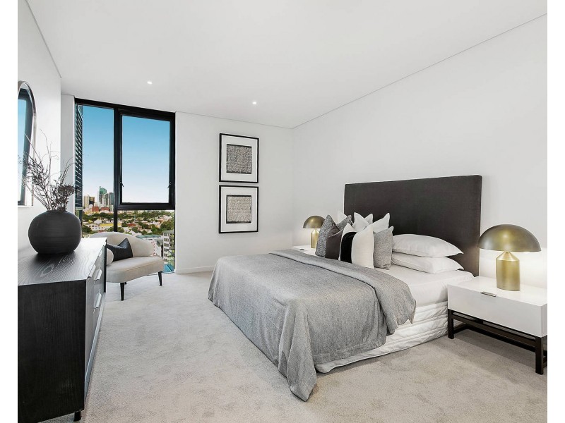 Penthouse 1603/1 Sterling Circuit, Camperdown NSW 2050