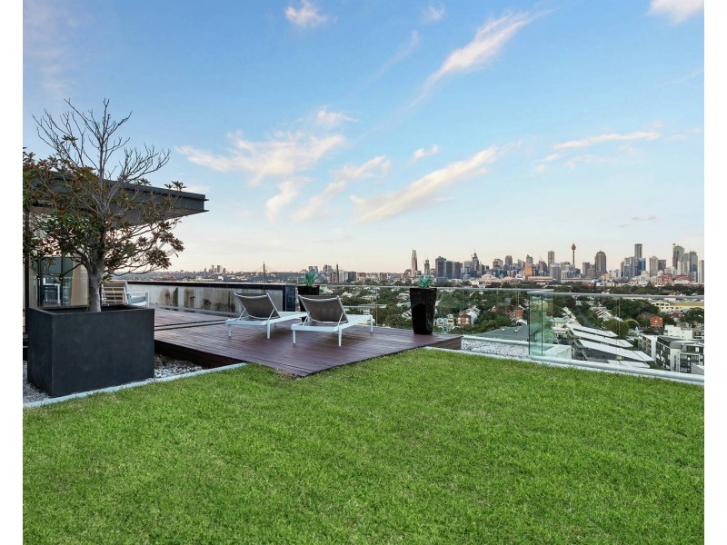 Penthouse 1603/1 Sterling Circuit, Camperdown NSW 2050