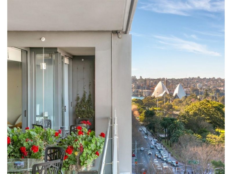 1002/185 Macquarie Street, Sydney NSW 2000