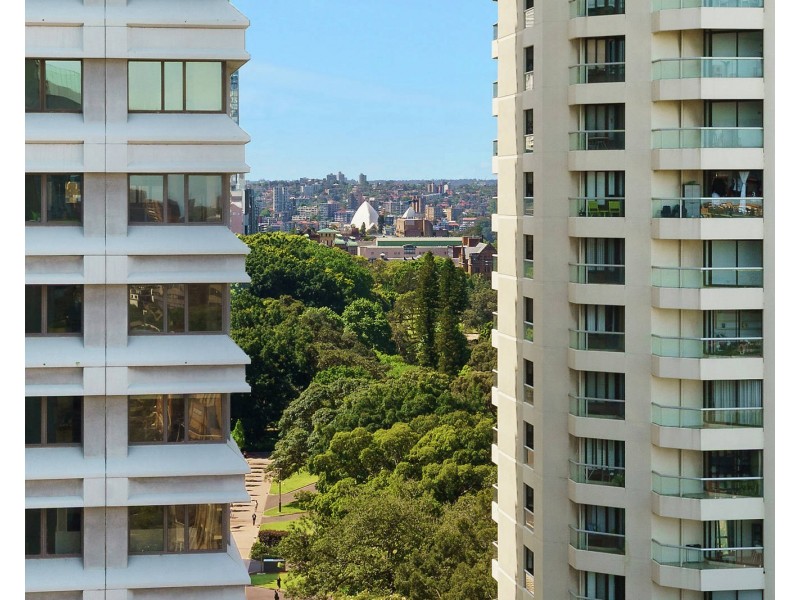 1801/29 Commonwealth Street, Sydney NSW 2000