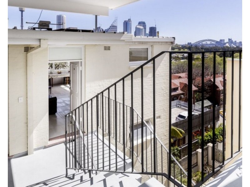 24/147 Brougham Street, Woolloomooloo NSW 2011