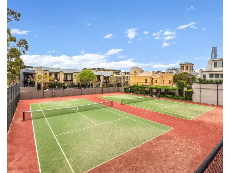 802/2 Mount Street Walk, Pyrmont NSW 2009