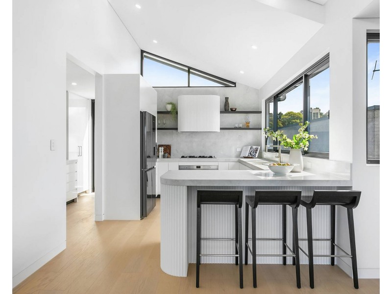 2 Loughlin Street, Rozelle NSW 2039