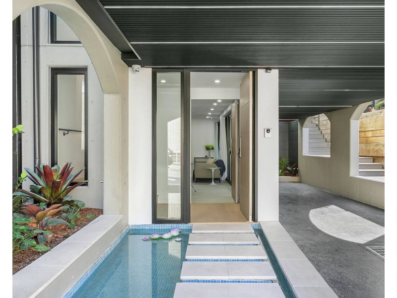 2 Loughlin Street, Rozelle NSW 2039