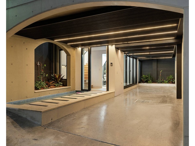 2 Loughlin Street, Rozelle NSW 2039