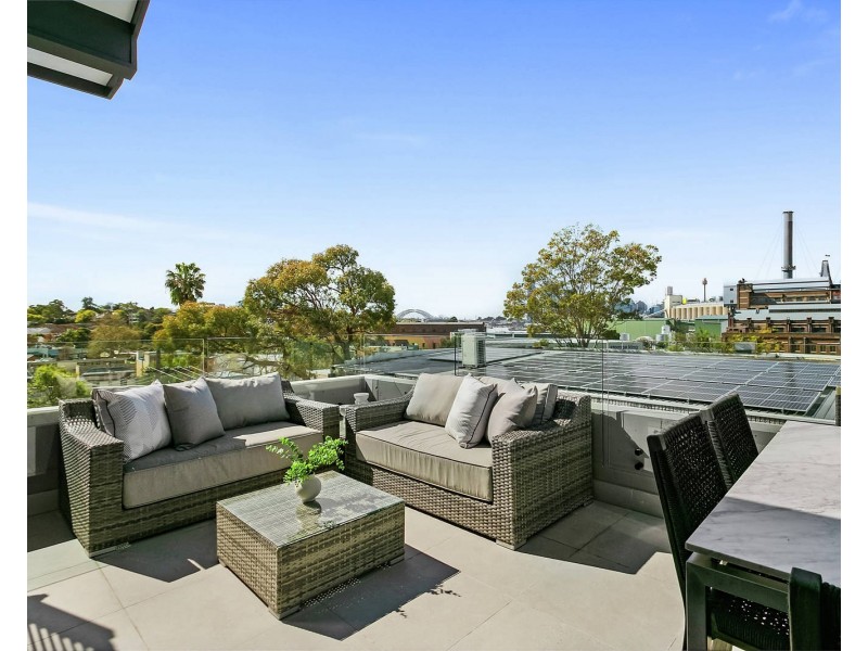 2 Loughlin Street, Rozelle NSW 2039