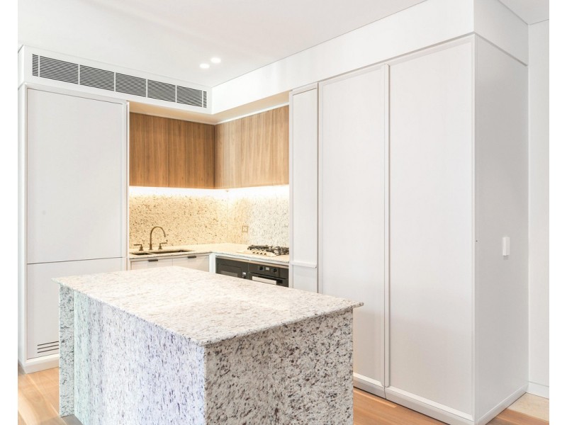 15 Young Street, Sydney NSW 2000