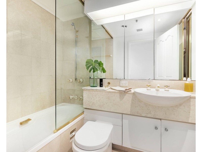 2704/187 Liverpool Street, Sydney NSW 2000