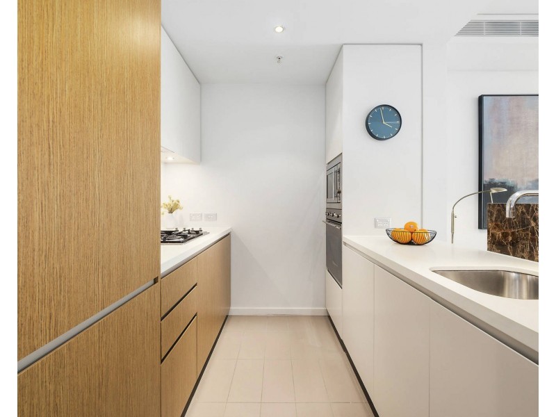 501/3 Sterling Circuit, Camperdown NSW 2050