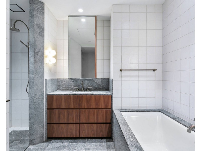 15 Young Street, Sydney NSW 2000