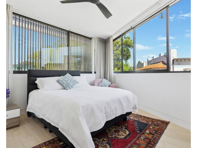 91 Glenayr Avenue, Bondi Beach NSW 2026