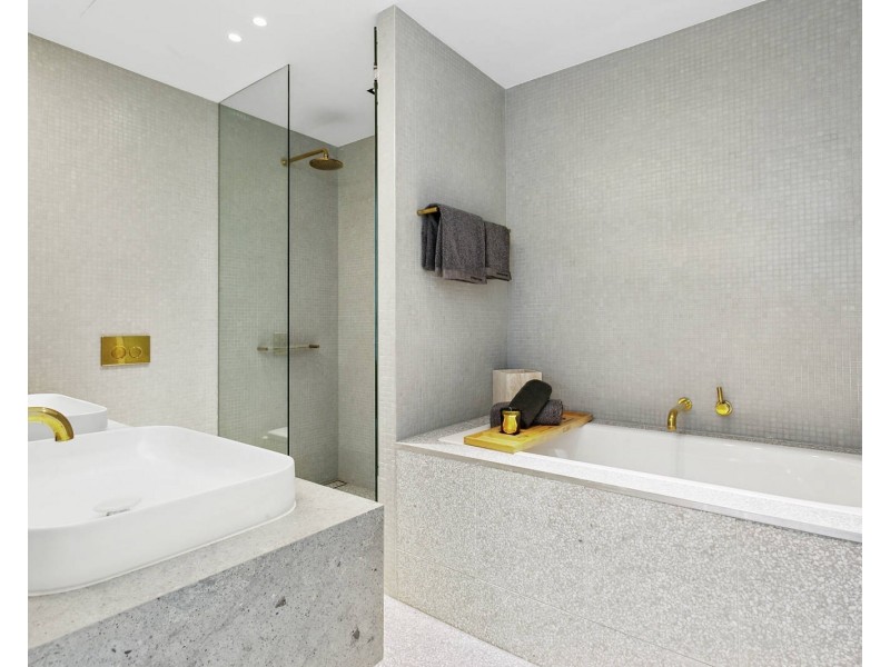300 Oxford Street, Bondi Junction NSW 2022
