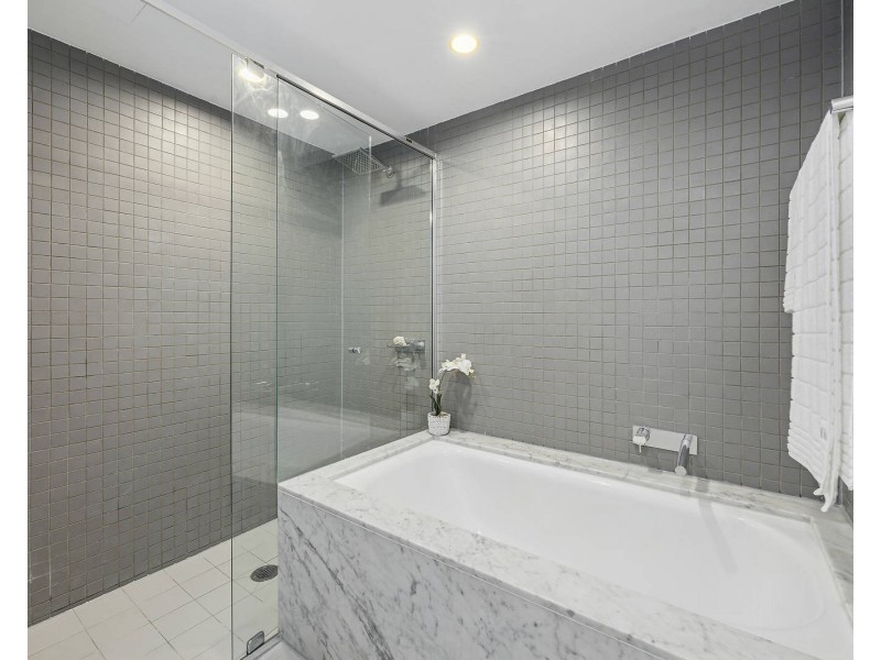 601/24 Refinery Drive, Pyrmont NSW 2009