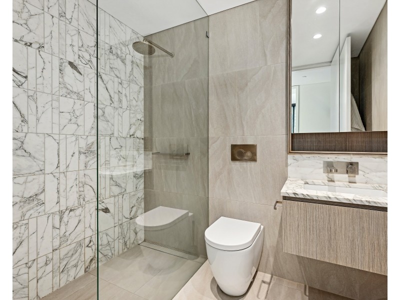 2504/130 Elizabeth Street, Sydney NSW 2000