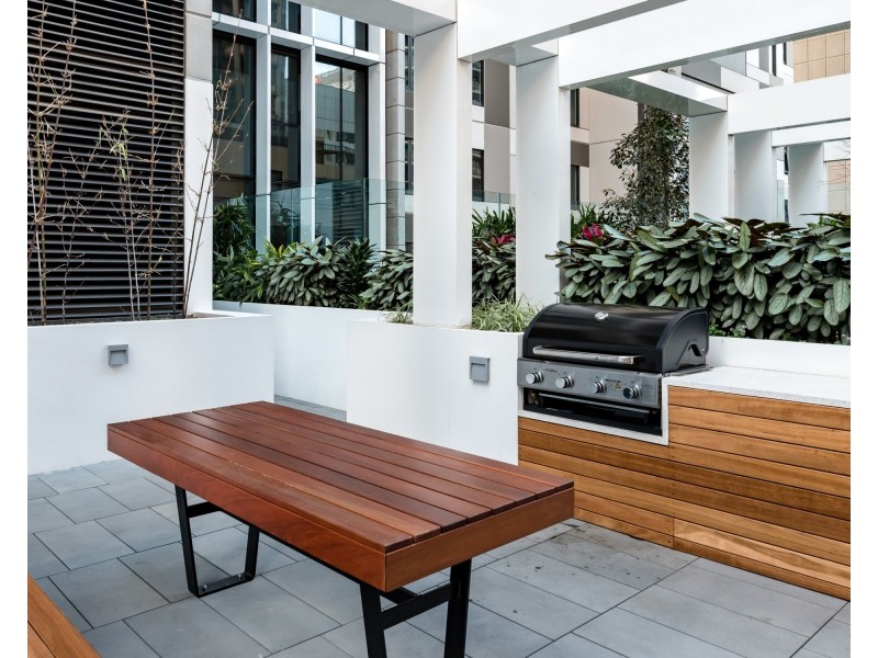 2504/130 Elizabeth Street, Sydney NSW 2000