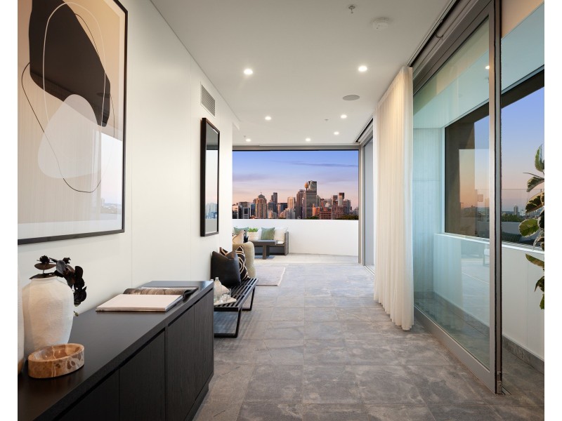 1702/1B Lawson Square, Redfern NSW 2016