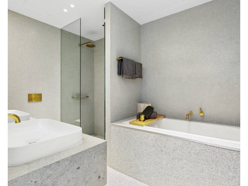 300 Oxford Street, Bondi Junction NSW 2022
