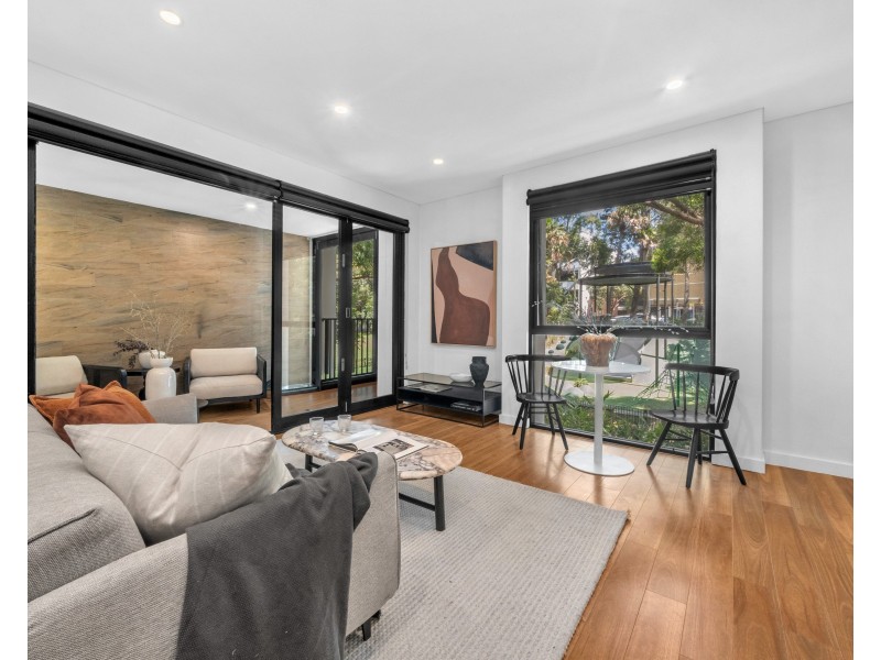 202/8 Boundary Street, Alexandria NSW 2015