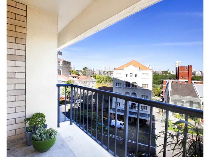 28/41-49 Roslyn Gardens, Elizabeth Bay NSW 2011