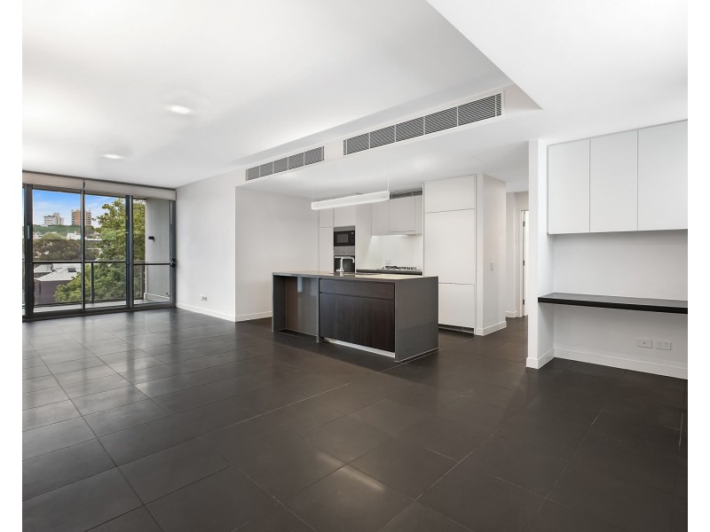 33/68 Sir John Young Crescent, Woolloomooloo NSW 2011