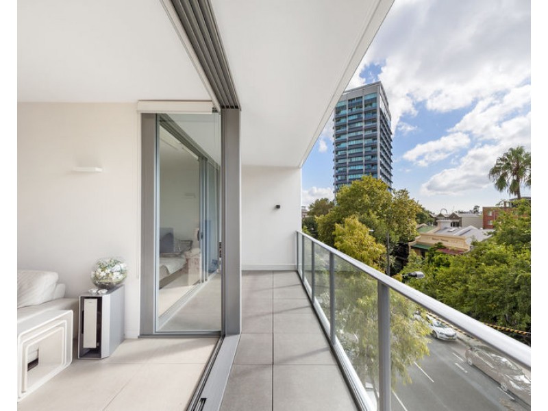 25/68 Sir John Young Crescent, Woolloomooloo NSW 2011