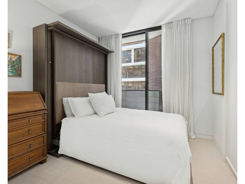 15 Young Street, Sydney NSW 2000