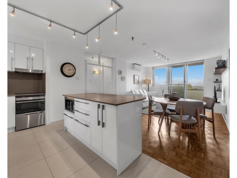 33/8-14 Fullerton Street, Woollahra NSW 2025