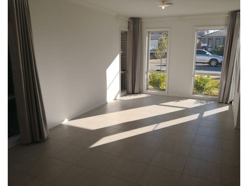 8 Flynn Street, Schofields NSW 2762