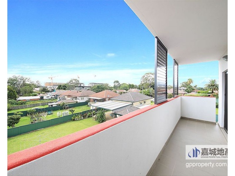 205/38-40 Macarthur Street, Parramatta NSW 2150