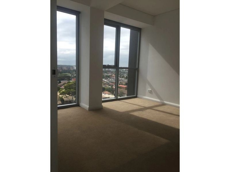 1101/18 Harrow Road, Auburn NSW 2144