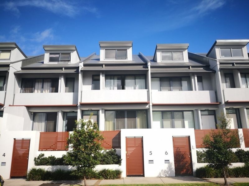 Townhouse 5/19- Wilson Street, Botany NSW 2019