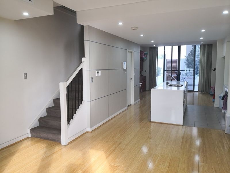 Townhouse 5/19- Wilson Street, Botany NSW 2019
