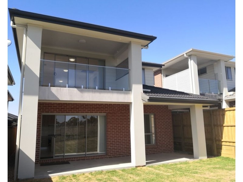 38 Sunningdale Dr, Colebee NSW 2761