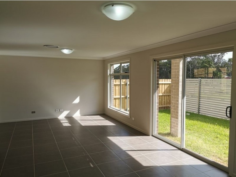 9 Doncaster St, Box Hill NSW 2765