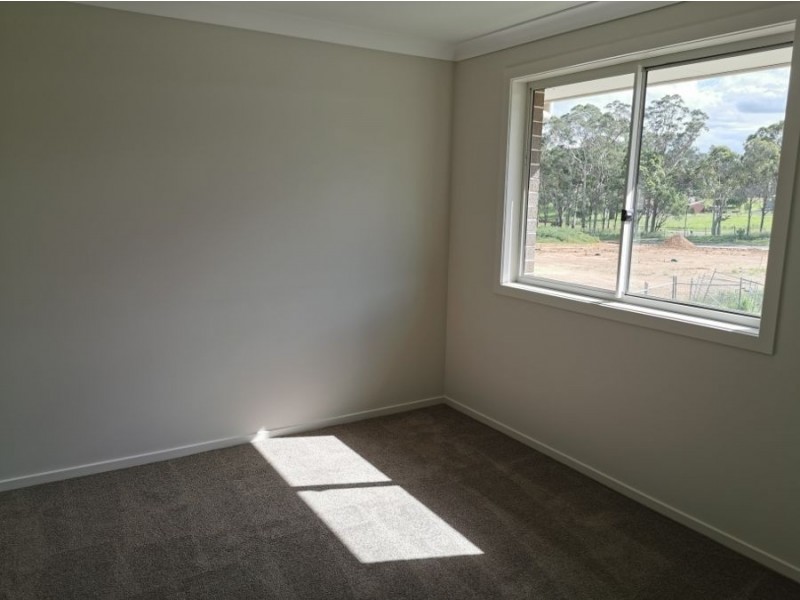9 Doncaster St, Box Hill NSW 2765