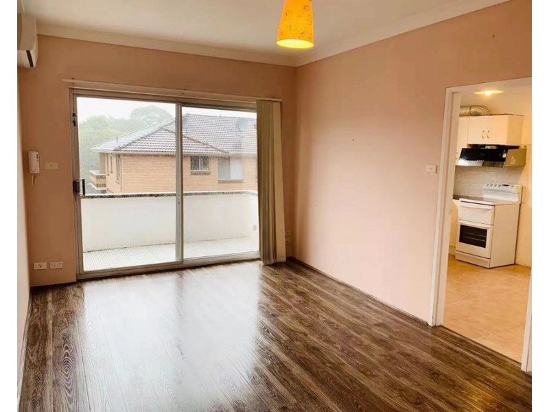 18/32-38 Queen Victoria Street, Kogarah NSW 2217
