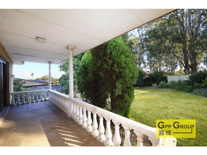 7 Clayton Pl, Girraween NSW 2145