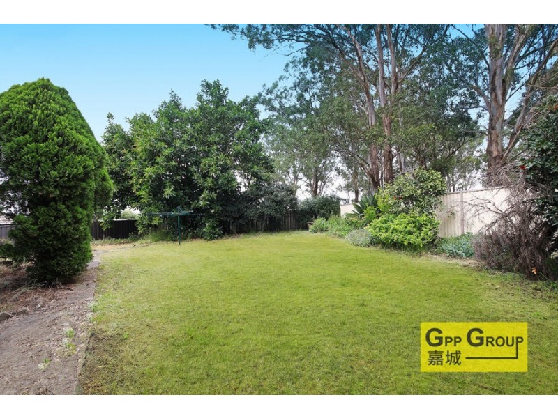 7 Clayton Pl, Girraween NSW 2145