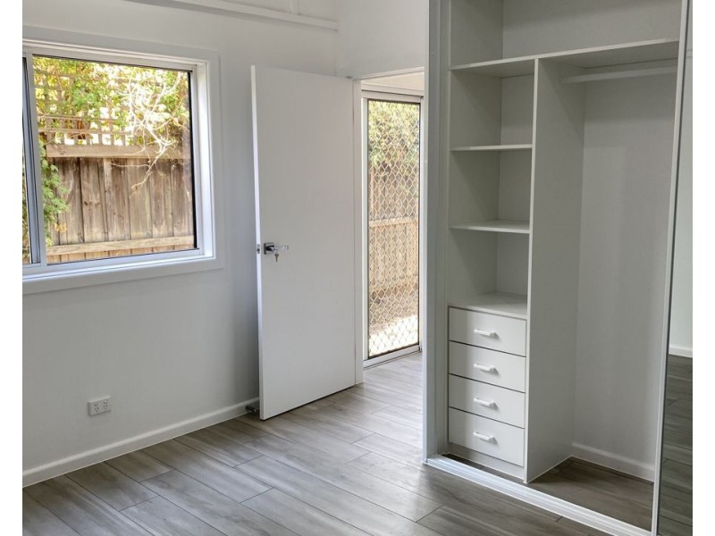 98 Chetwynd Rd, Merrylands NSW 2160